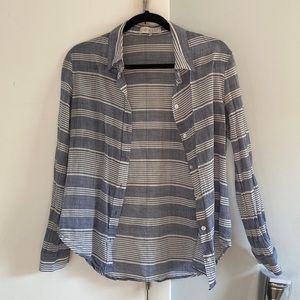 Wayf. 100% cotton button up. Size small